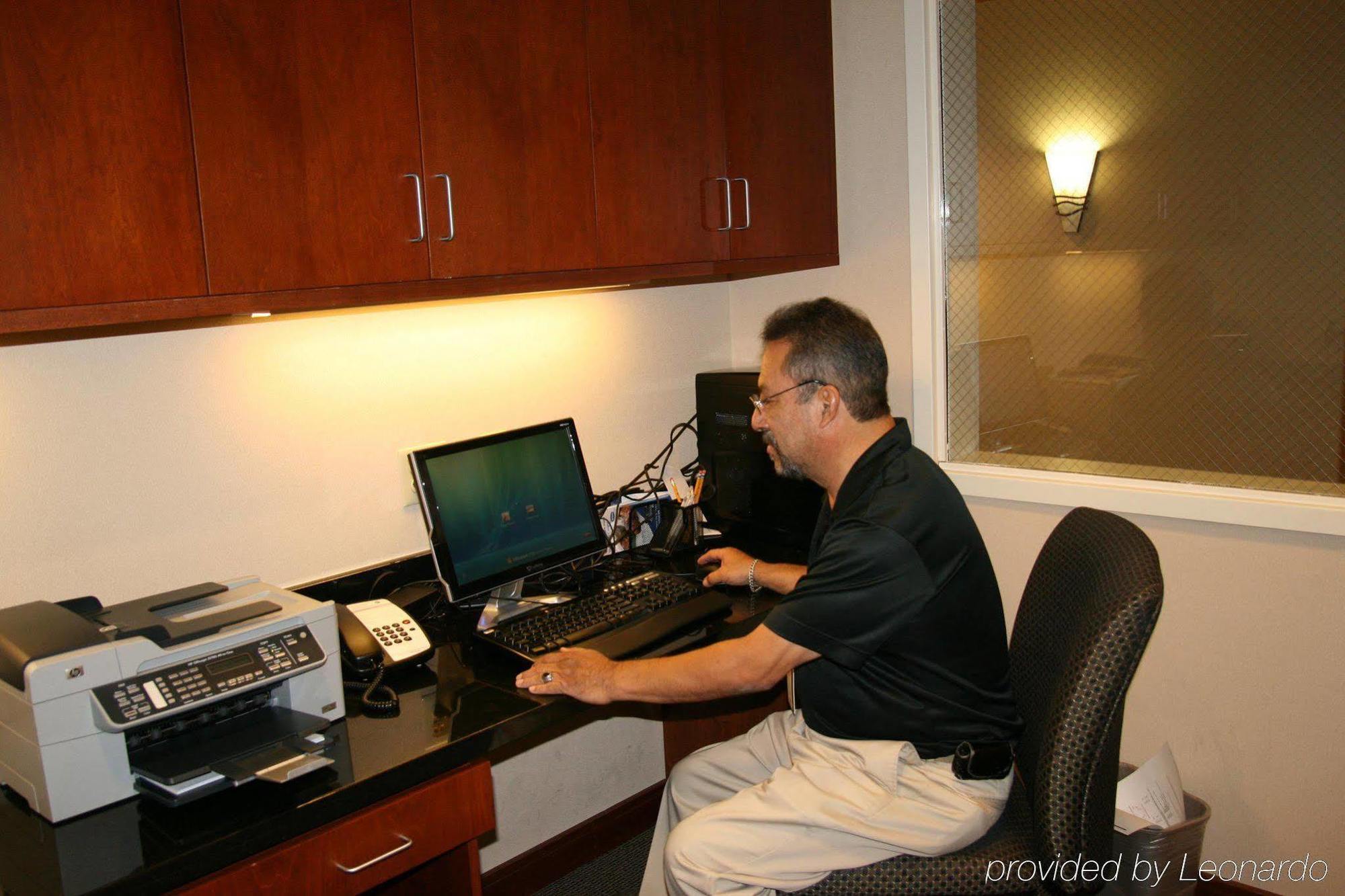 Hampton Inn & Suites Highland San Bernardino Einrichtungen foto